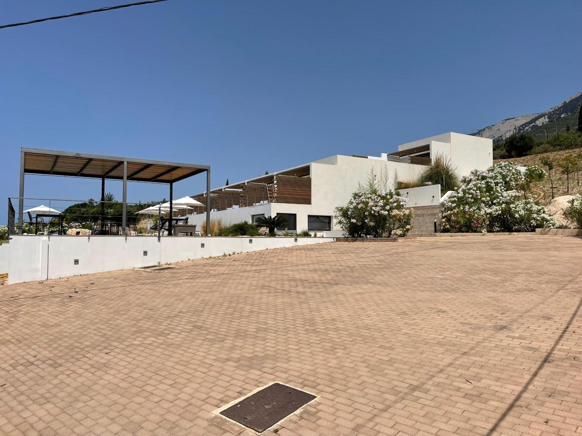 Kefalonian Escape Suites Valeriános Exterior foto